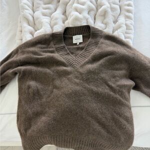 Reformation Jadey Brown V-Neck Cashmere Sweater